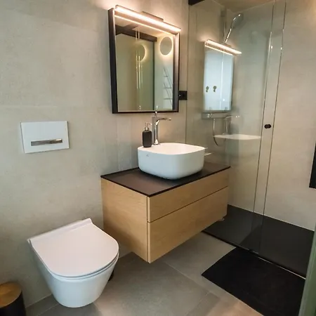 Apartamento V22 - Premium Apartements Liubliana