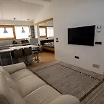 V22 - Premium Apartements Апартаменти *