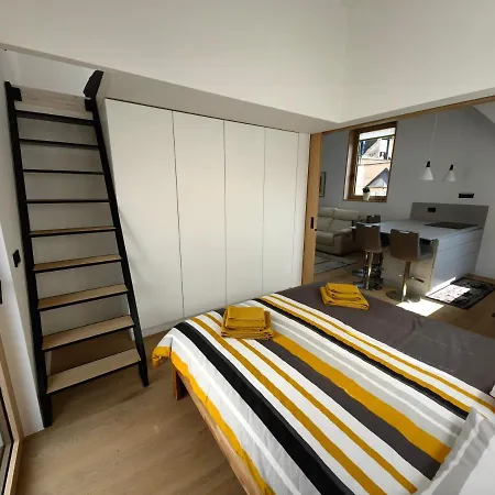 V22 - Premium Apartements 아파트